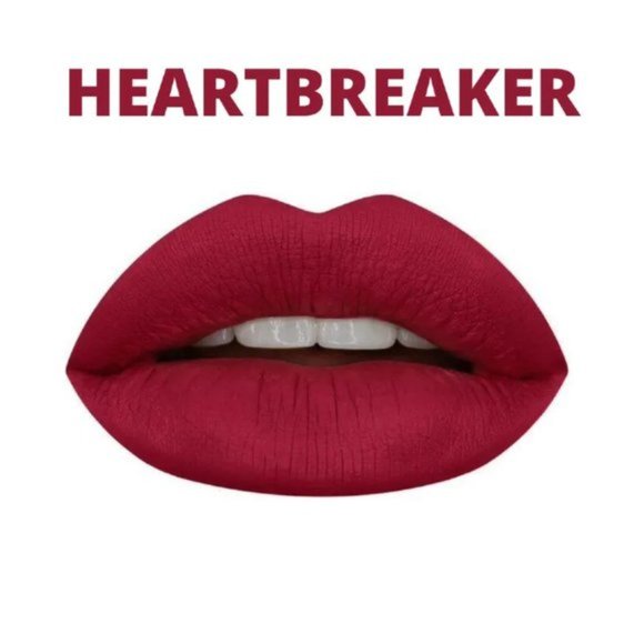 Huda Beauty - Lip Contour in HEARTBREAKER - Picture 2 of 5